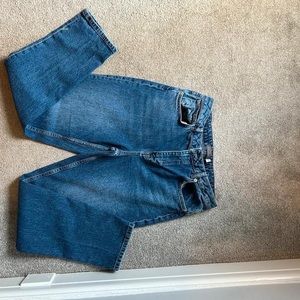 Classic Black GarmentMint Velvet straight leg jeans